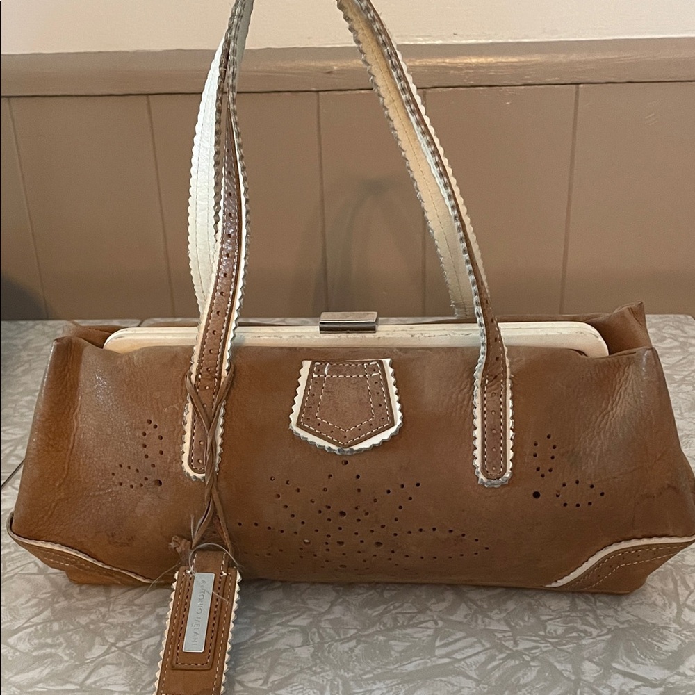 ANTONIO MELANI Tan and Cream Shoulder Bag